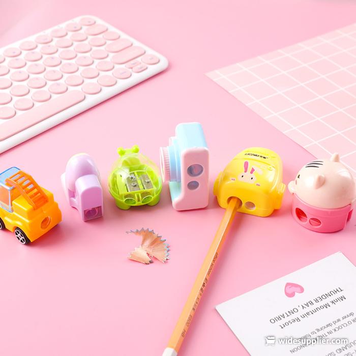 Cartoon animal pencil sharpener, creative children's manual pencil sharpener, cute cartoon pencil sharpener, children's stationery